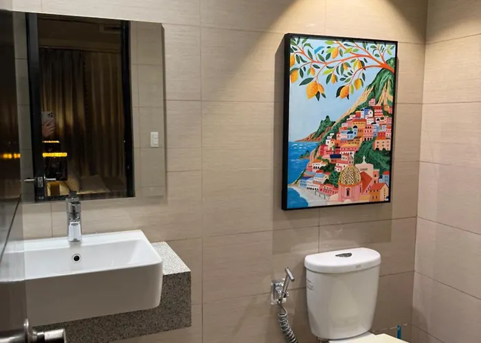 Apartment Luxury 2br Retreat Near Airports Moa Okada *