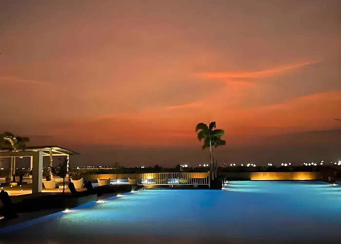 Luxury 2br Retreat Near Airports Moa Okada